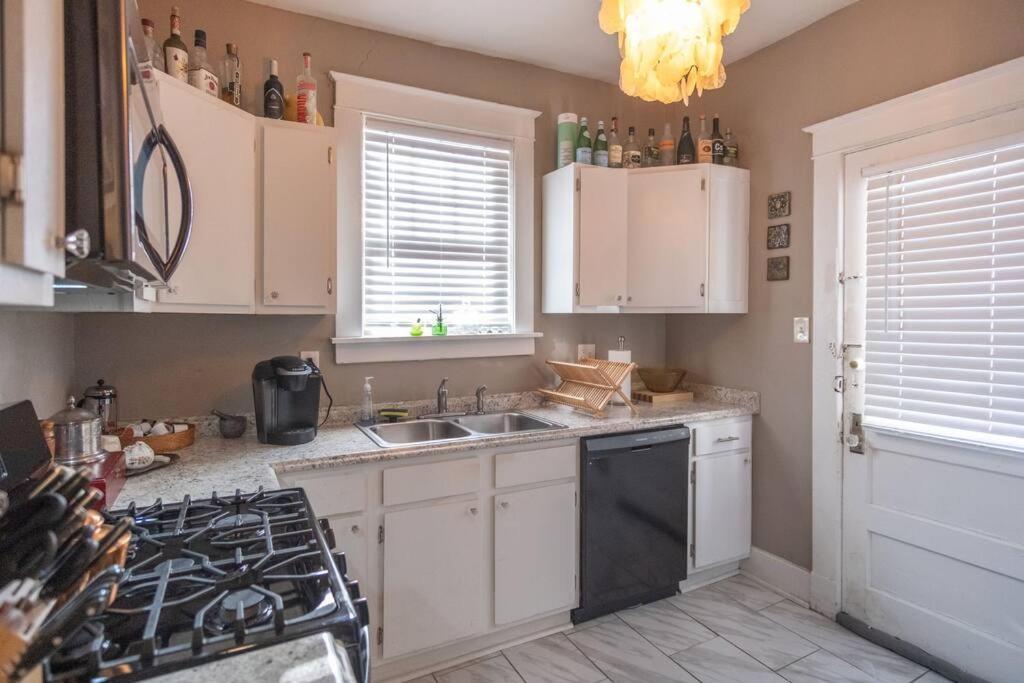 Midtown Bohemian Retreat Apartamento Memphis Exterior foto